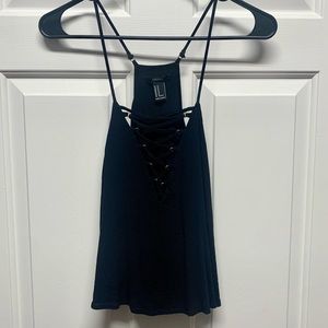 ◾️ Sexy Forever 21 Tank Top W/ Deep V Neck ◾️